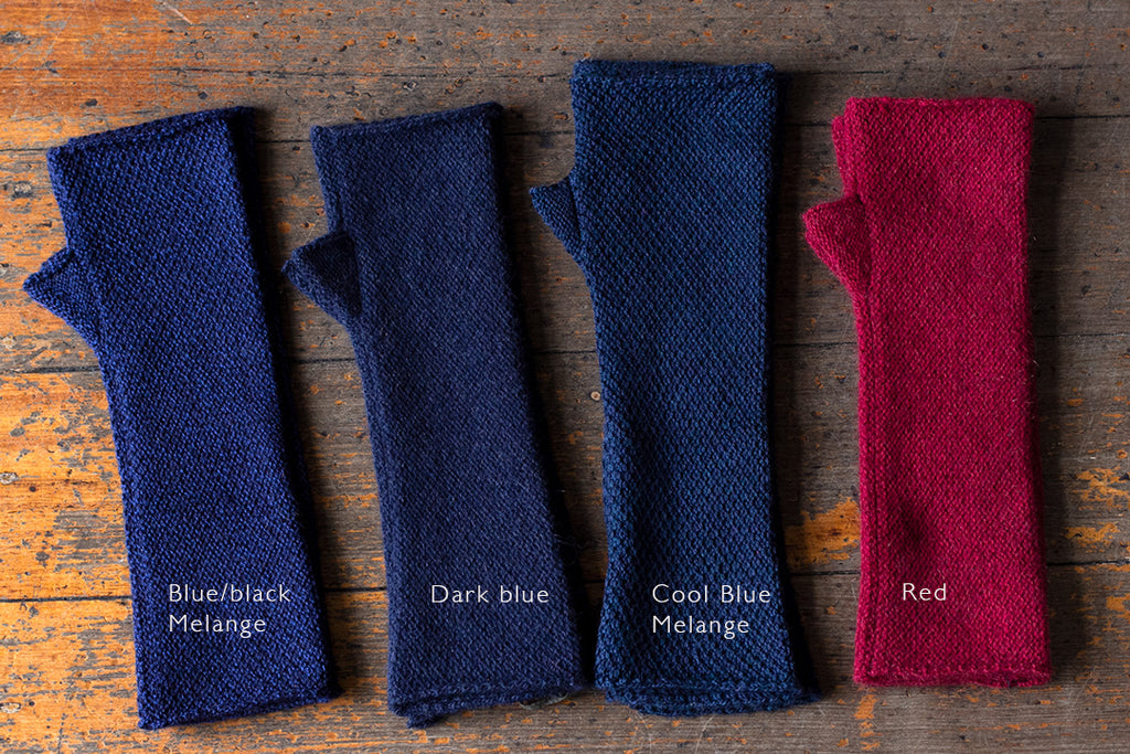 Arm warmers in blues and red